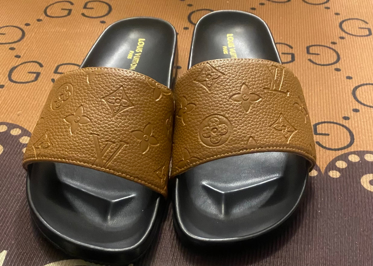 LV Brown Slides
