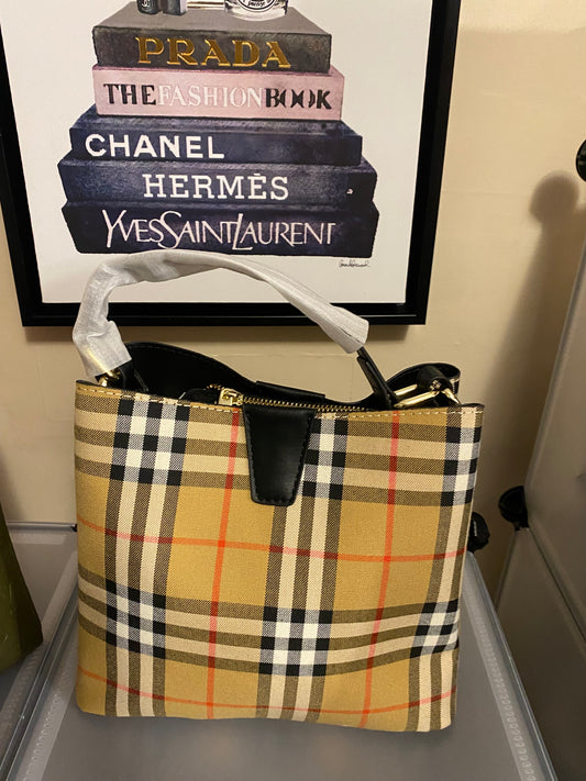 Burberry tote bag