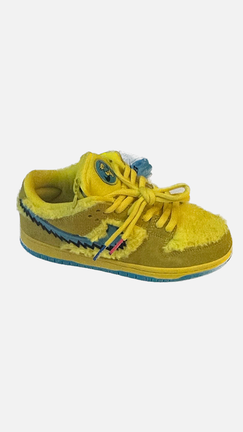 Nike SB Dunk Low Grateful Dead "Bears Opti Yellow"