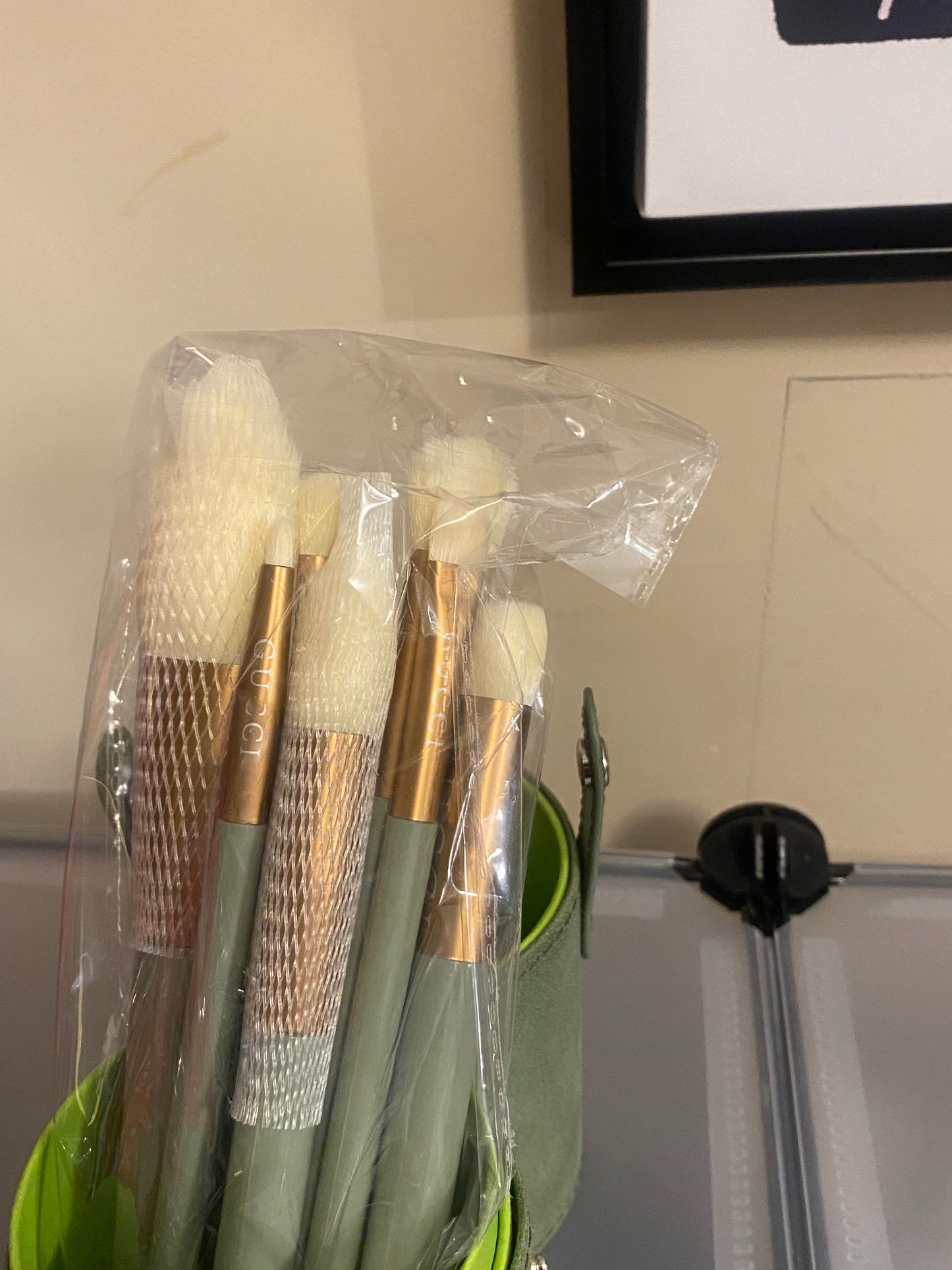 Gucci makeup brushes