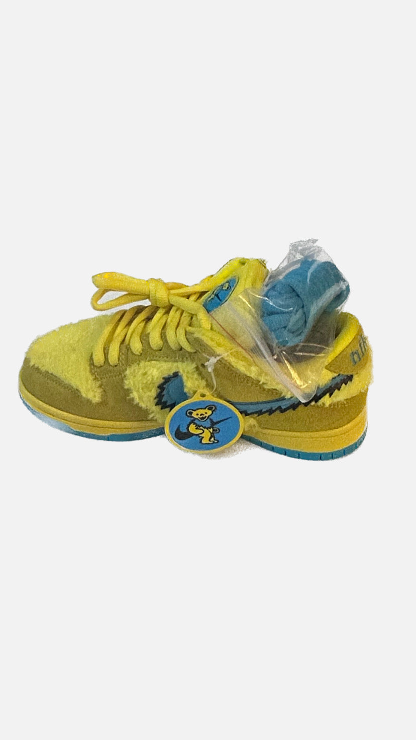 Nike SB Dunk Low Grateful Dead "Bears Opti Yellow"